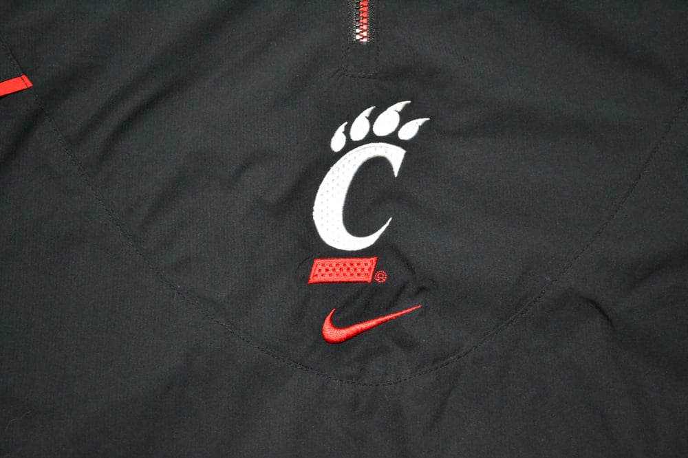 Image of 2000's Cincinnati Bearcats Nike Center Swoosh Half Zip Pullover Jacket Sz.M