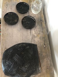 Image 3 of Petit vase bois noir 
