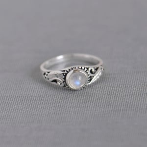 Image of Rainbow Moonstone cabochon cut vintage style silver ring
