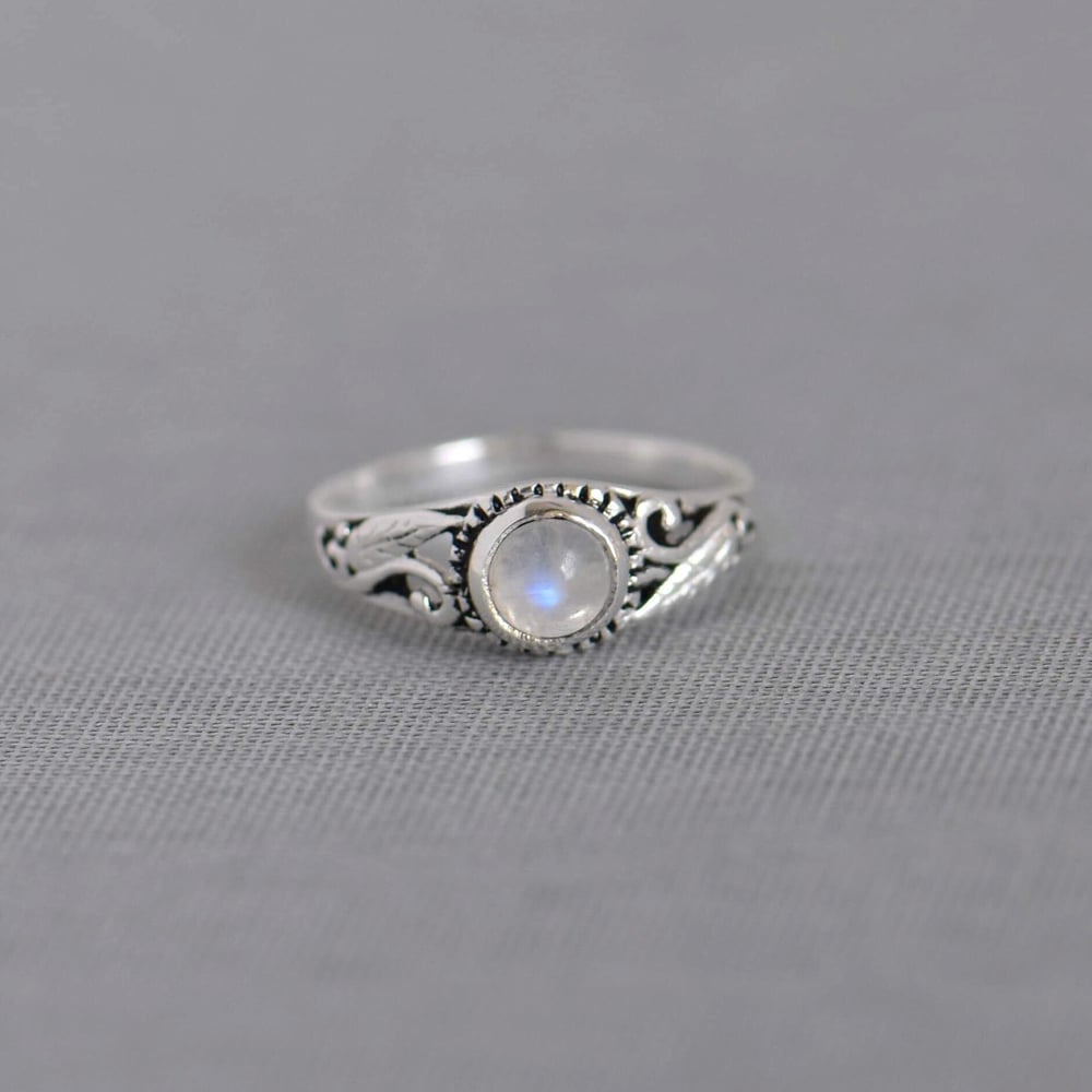 Image of Rainbow Moonstone cabochon cut vintage style silver ring