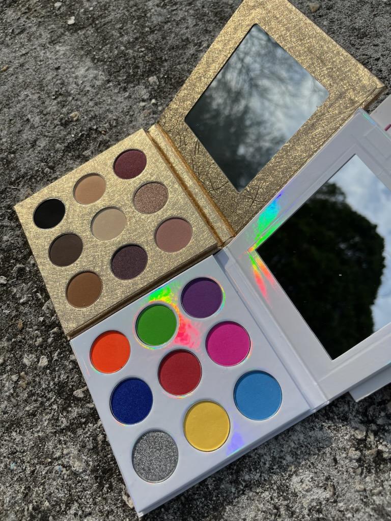 Image of Eyeshadow Palettes Duo Set deal