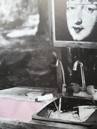 Image 5 of 'Wash Your Face In My Sink'