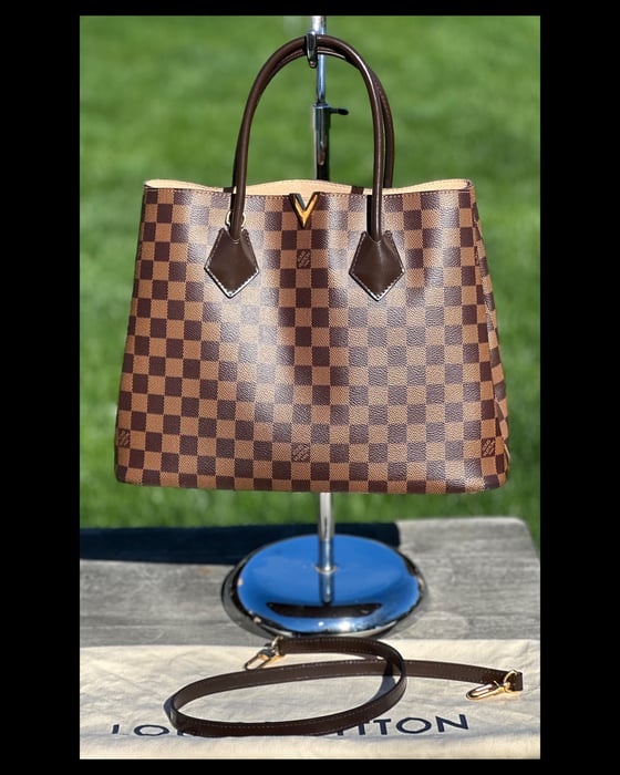 Image of Louis Vuitton Kensington V Tote