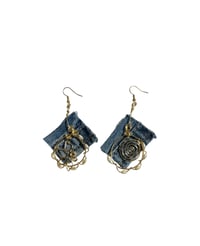 Guía de Flores Denim Earrings