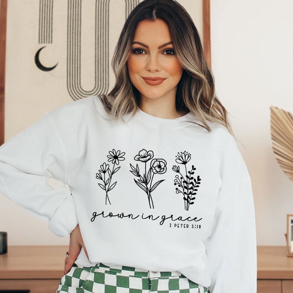 Image of Crewneck white sweatshirt