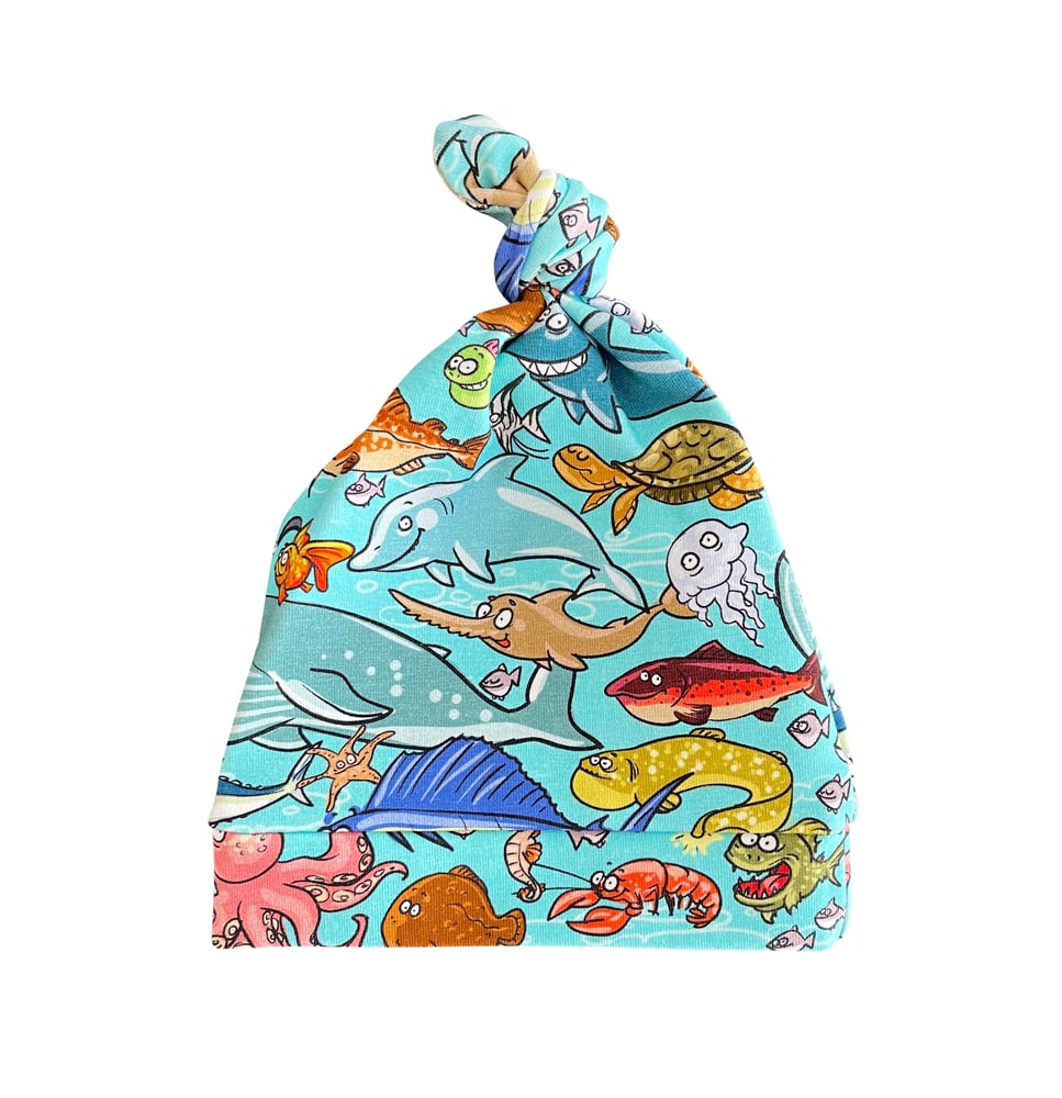 Image of sea creatures knotted hat