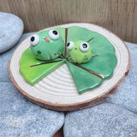 Image 2 of Frogs on lily pad ceramic figurine