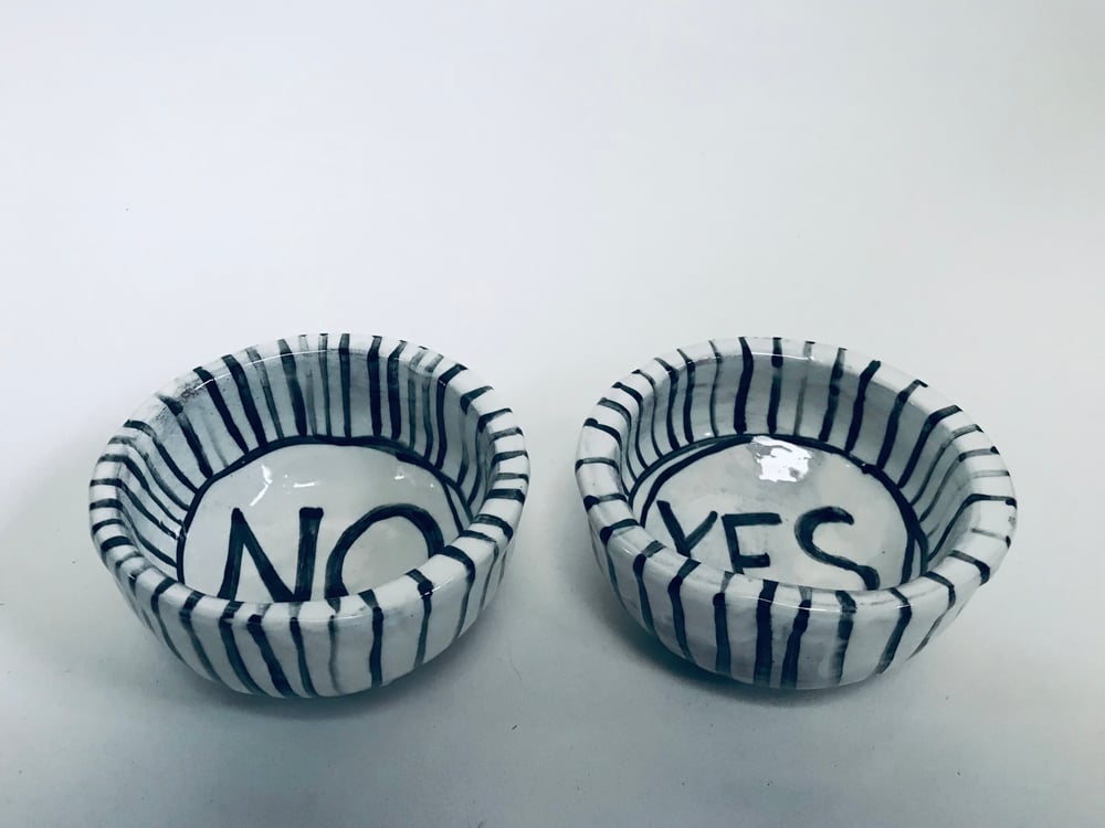 Image of YES/NO PAIR OF SALT & PEPPER POTS