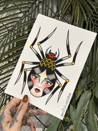 SPIDER LADY