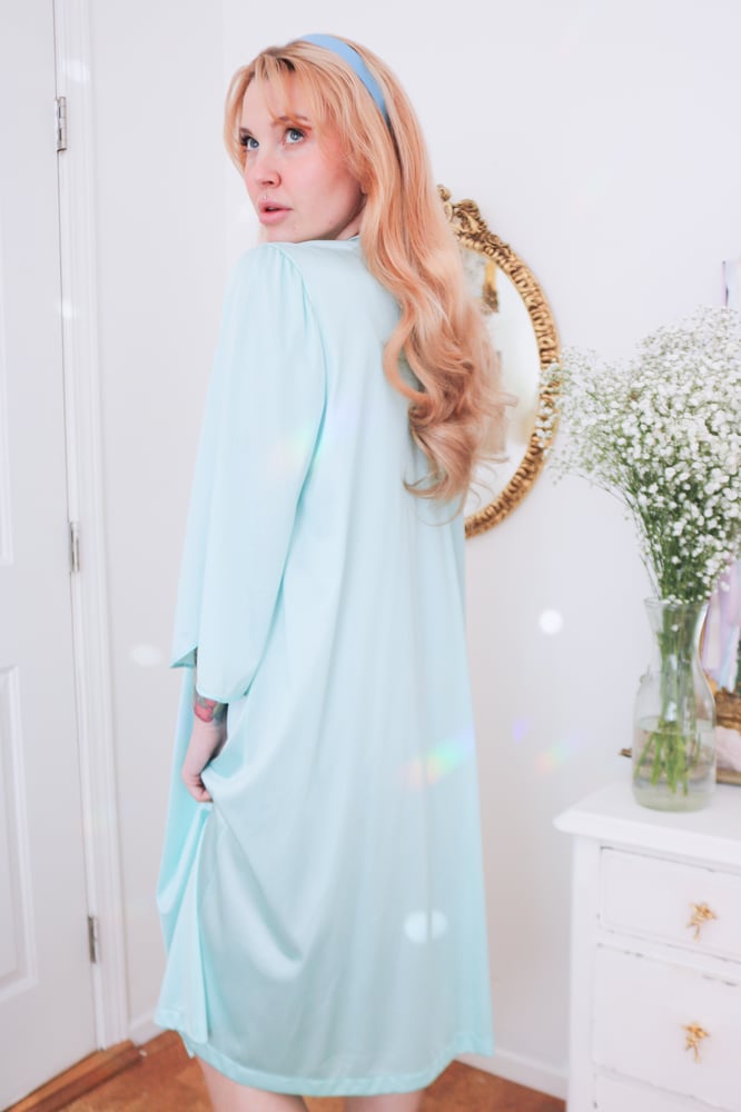 Image of Vintage 1980s Vanity Fair Button Up Pastel Robe (Medium)
