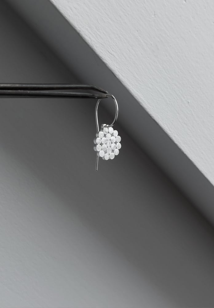 Image of Millefleur Daisy Earrings 