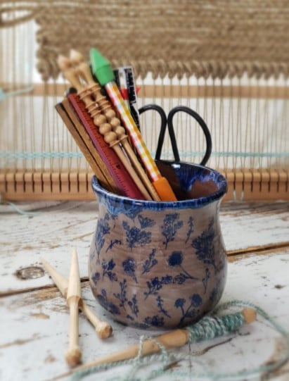 Image of Small Crafter's Catch-all and snips: Farmhouse Linen in Blue