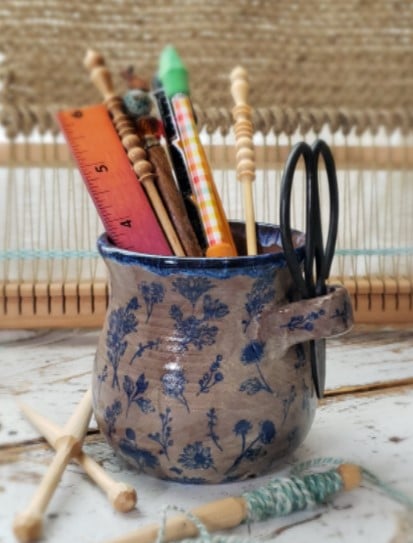Image of Small Crafter's Catch-all and snips: Farmhouse Linen in Blue