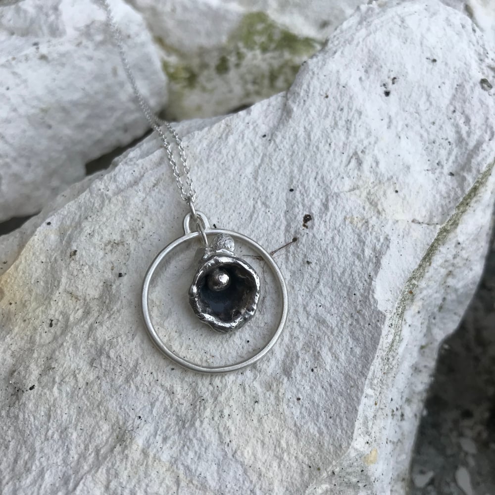 Image of Oyster necklace