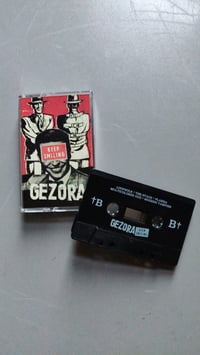 KEEP SMILING, Tape