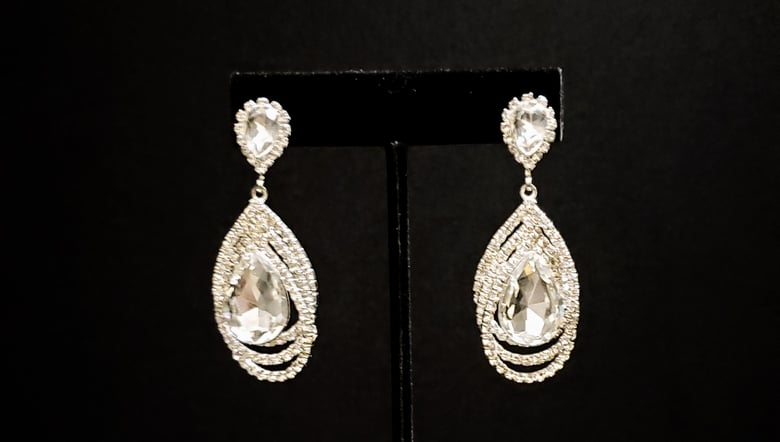 Image of Silver Triple Rhinestone Pierced Earrings 