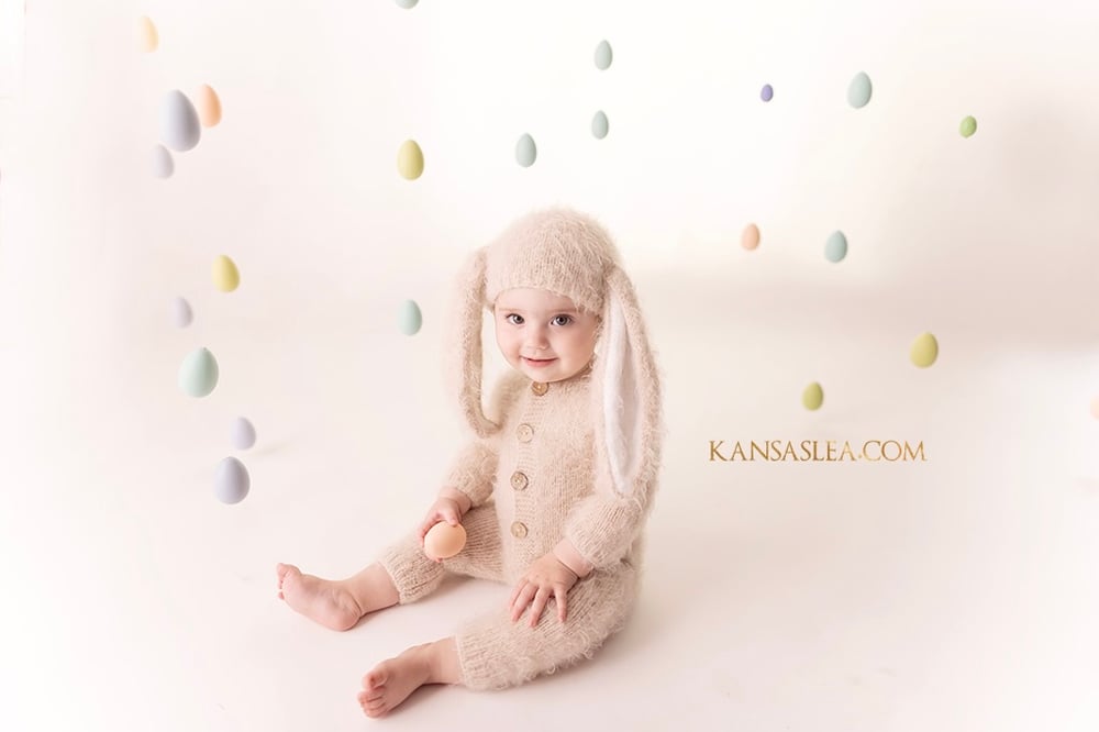 Image of Spring and Easter Mini Sessions by Kansas Lea