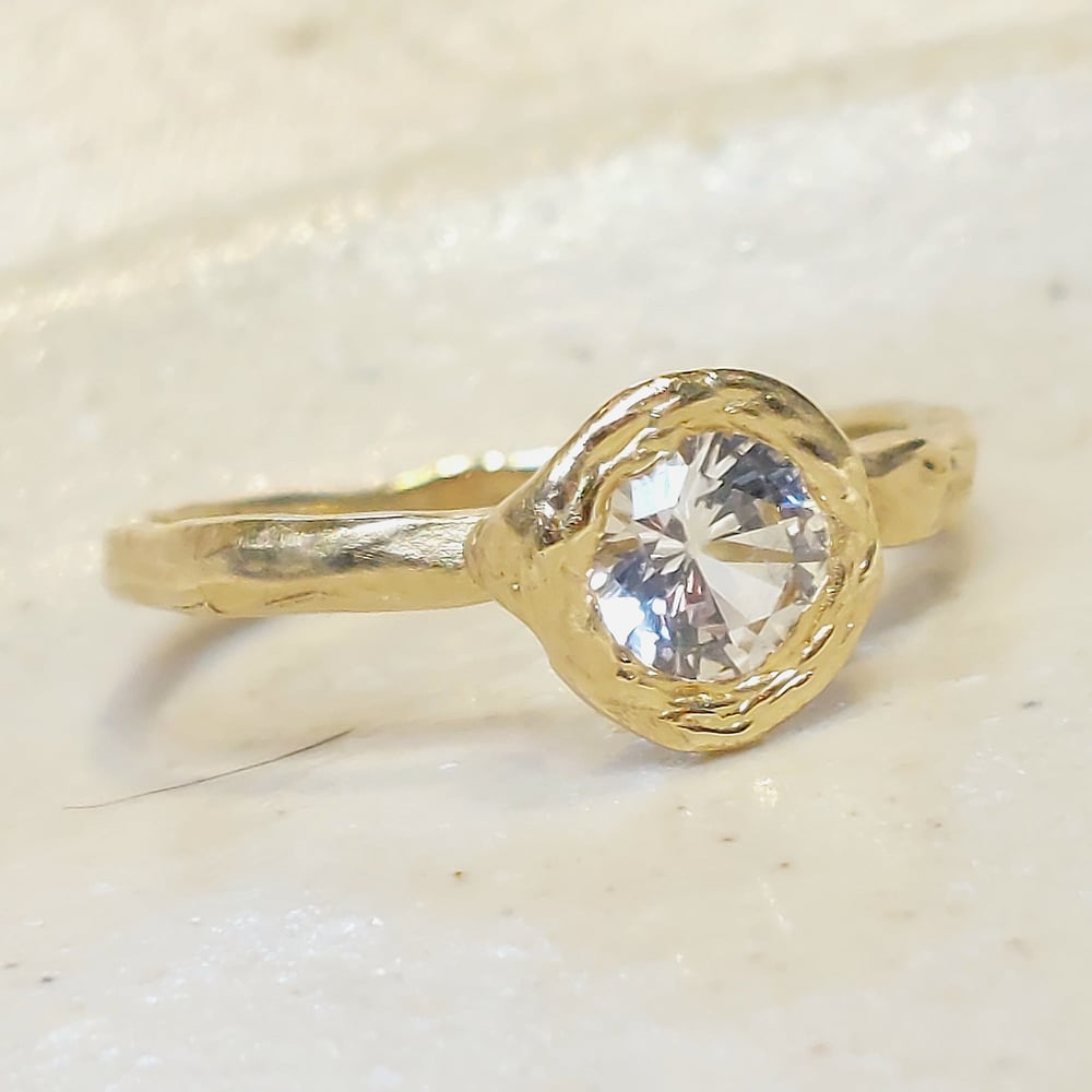Image of Gold and White Sapphire Ring