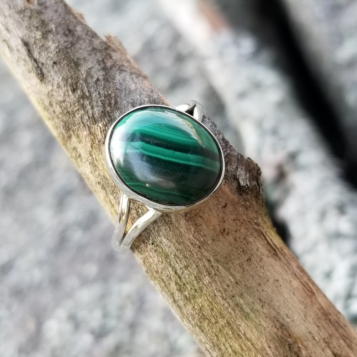 Image of Simmi - Malachite Ring in Sterling Silver