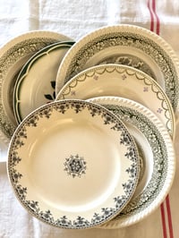 Image 1 of 6 assiettes dépareillées