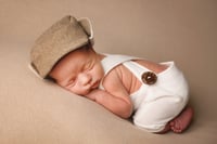 Image 3 of Simply Newborn Session