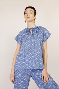 Image 1 of CAMICIA MEDITERRANEO BANDANA BLU €137 - 50%