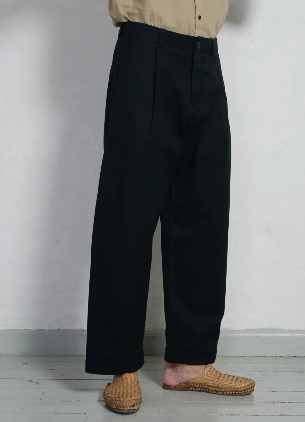 Hansen Garments BOBBY | Wide Pleated Trousers | raven