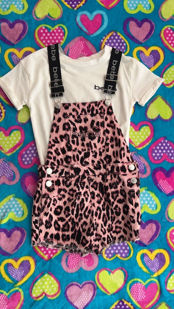 Image of BEBE 2 Piece Leopard Pink Short Set