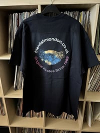 Friends FM london T - shirt