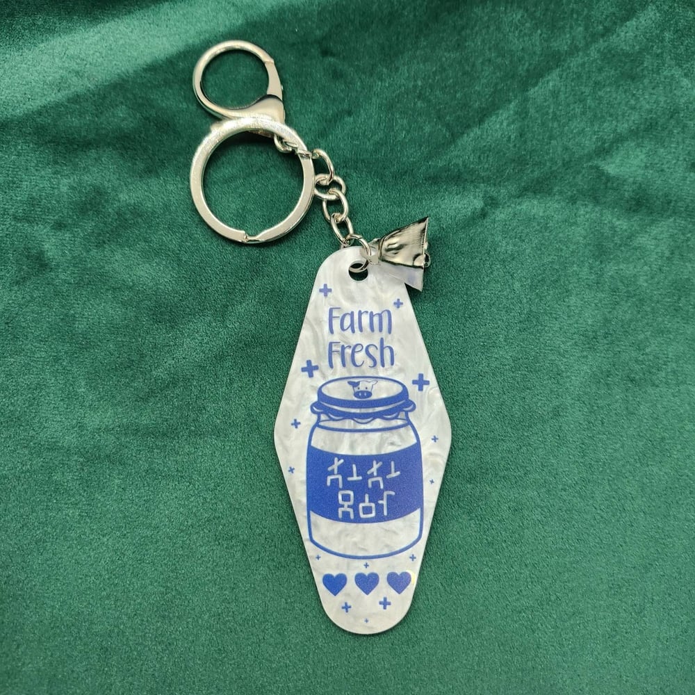 Lon Lon Milk Keychain