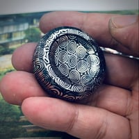 Image 4 of Pre-Order Damasteel Ulte Haptic Coin in Etched Finish