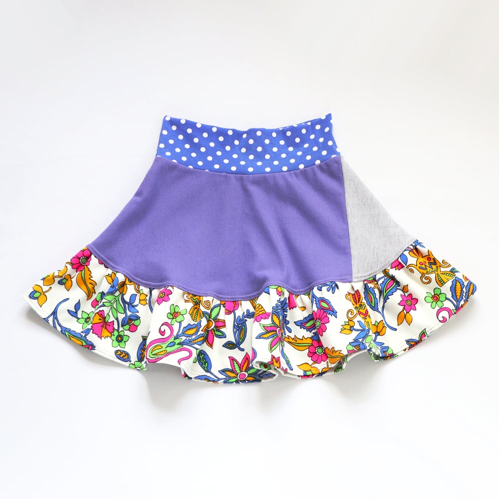 Image of violet polka dots dot flowers 10 floral multi colorful vintage fabric flouncy skirt courtneycourtney