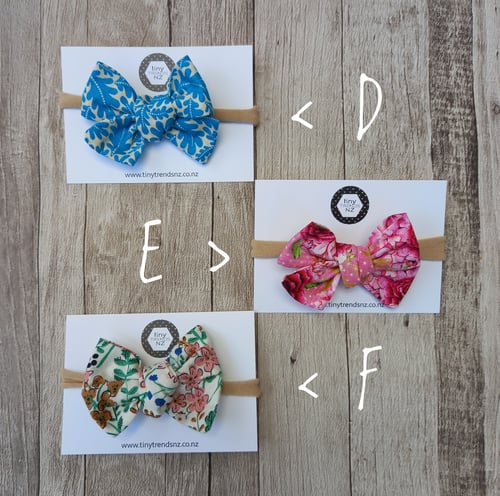 Image of Hand-tied Bows - Ready made