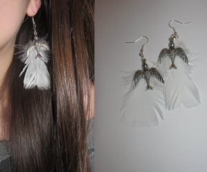 Image of Dovey Feather Earring