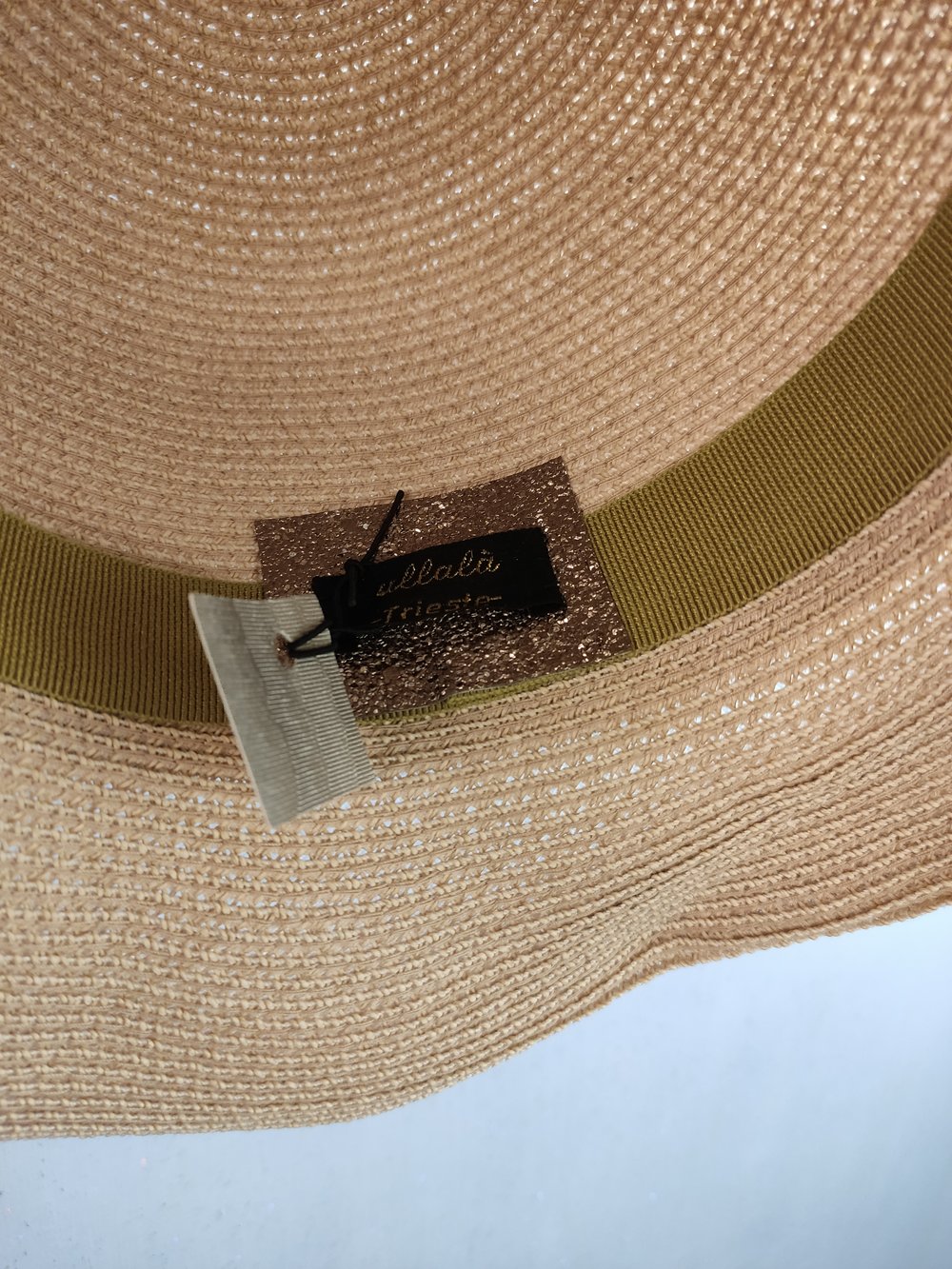 Image of Cappello parasole modellabile