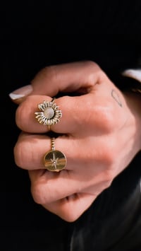 Image 4 of MARGUERITE 
