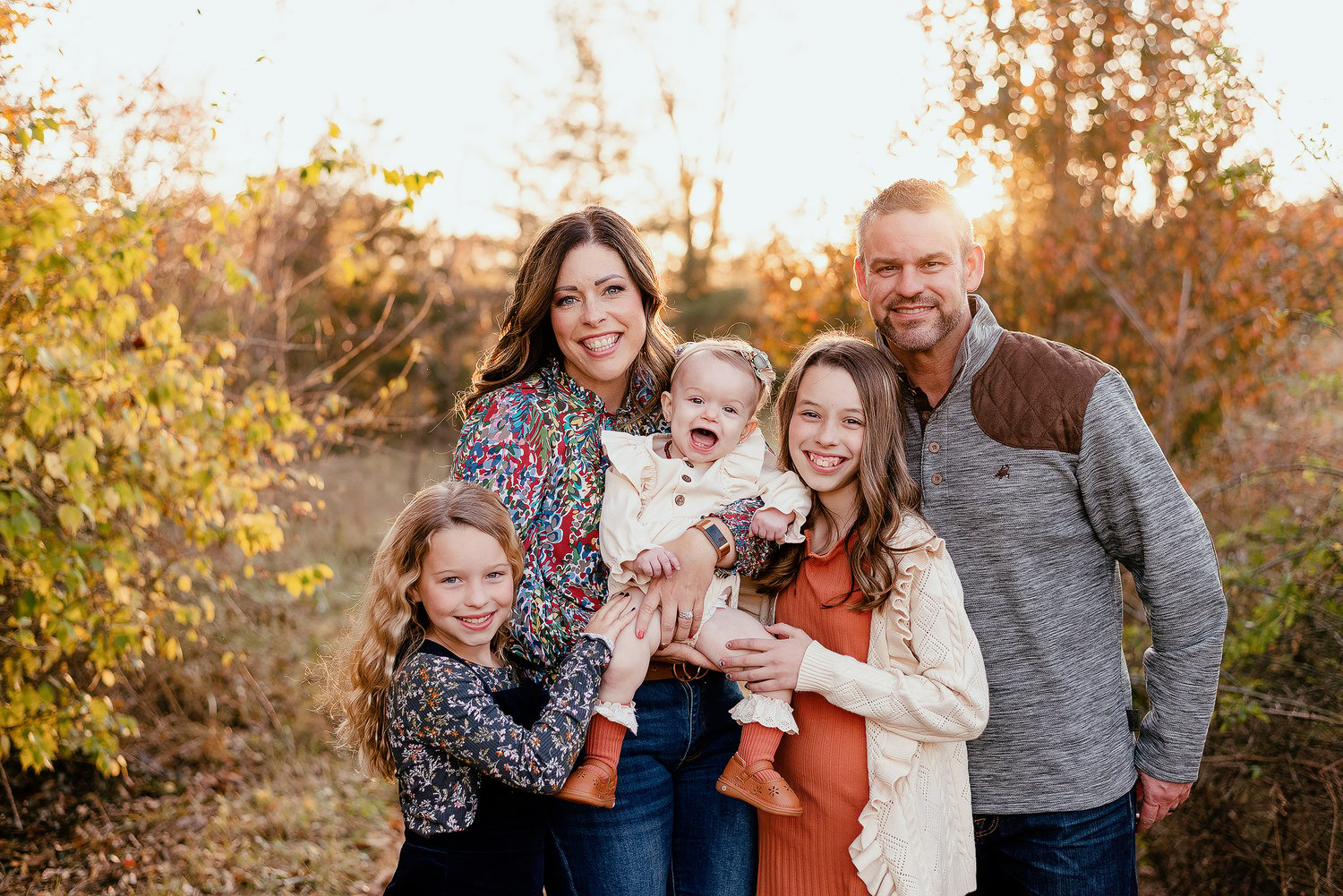 Image of Fall Family Mini Sessions 2023