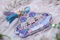 Image 3 of White Fluffyfae Keychain