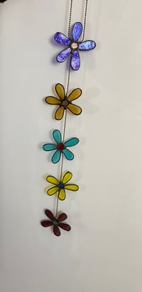 Image 1 of Daisy chain