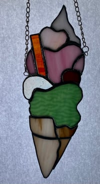 Image 2 of Valentine ice cream cone
