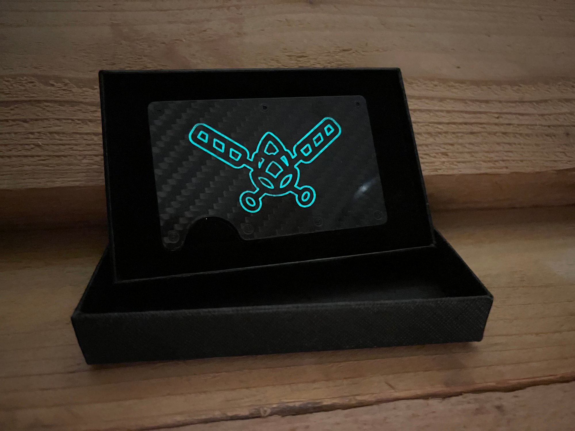 Image of Wallet - Carbon Fiber- with super glue logo