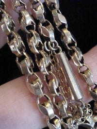 Image 4 of EDWARDIAN FANCY LINK 9CT CHAIN 18.5 INCHES 12G BARREL CLASP WITH 9C TAG AND MAKERS MARKS