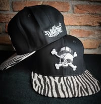 Image 2 of THE ZEBRA