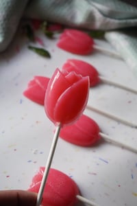 Image 2 of Strawberry Banana (individual lollipops)