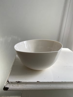 Cream Porcelain Poppy Small Bowl 4 petals