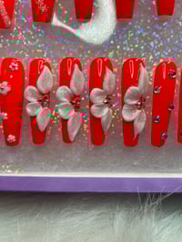 Image 4 of  VALENTINO BRAND  22 PC CORAL / FLOWER  READY TO GO BOX 