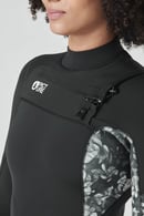 Image 2 of 4/3 EQUATION WETSUIT - WOMEN'S - Iberis White