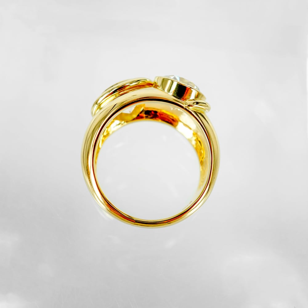 Image of 18ct yellow gold knockout diamond set cocktail ring.