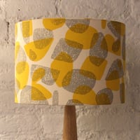 Image 2 of Pumice stone fabric 30cm lampshade