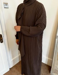 Image 1 of Mustarih - Crinkled Hooded Abaya - Brown